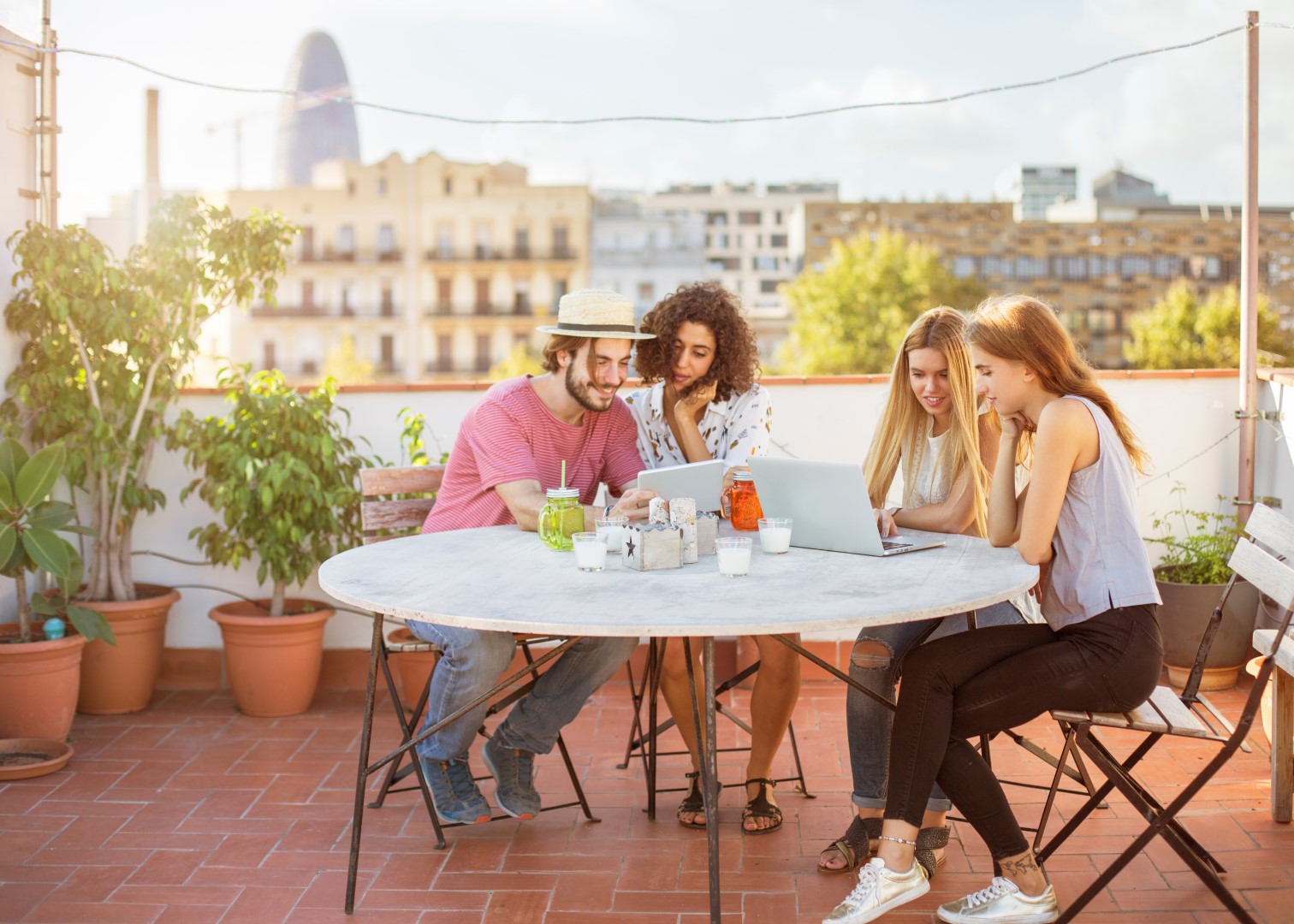 Barcelona roof Terrace Friends Large